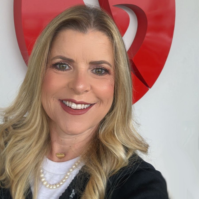 Paola  Gazzinelli Oliveira