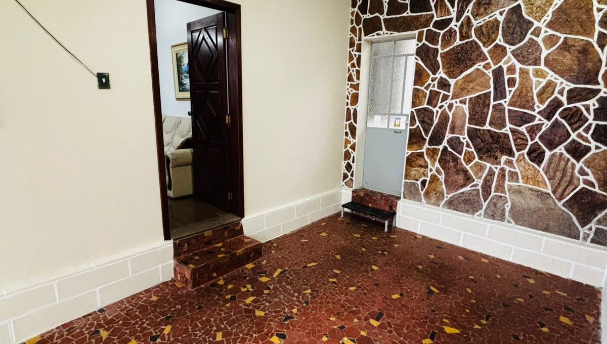 c3776104-f321-4edb-af95-d7e1504cd36f